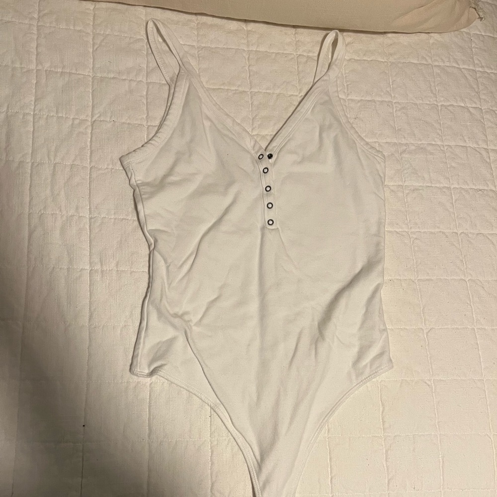 Abercrombie & Fitch thank bodysuit white